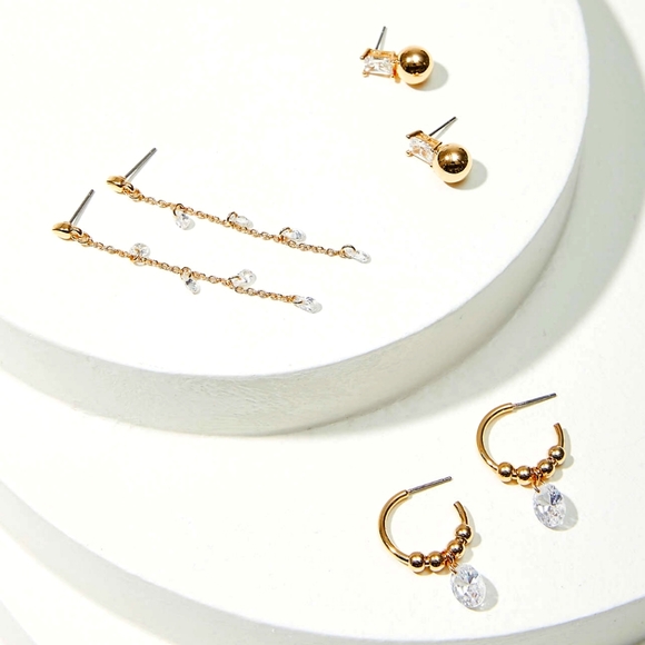 LOFT Jewelry - LOFT gold tone sparkle earrings set, gold